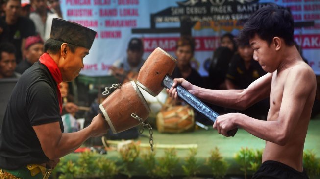 Dampak Globalisasi Terhadap Budaya Lokal Di Indonesia