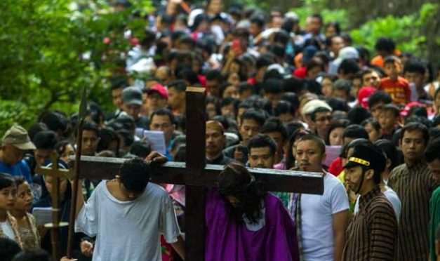 Perayaan Paskah Di Indonesia: Keunikan Dan Kekhasannya