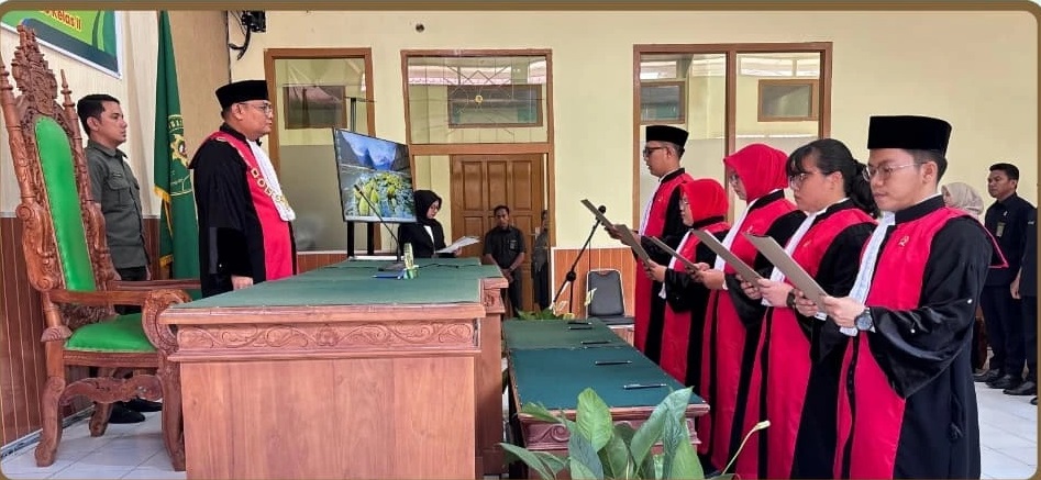 Proses Seleksi Dan Pendidikan Hakim Di Indonesia