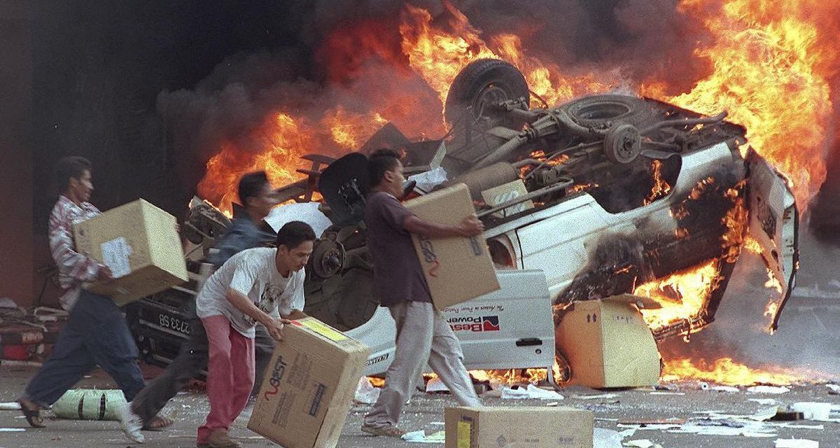 Belajar Dari Krisis 1998 Untuk Menghadapi Masa Depan