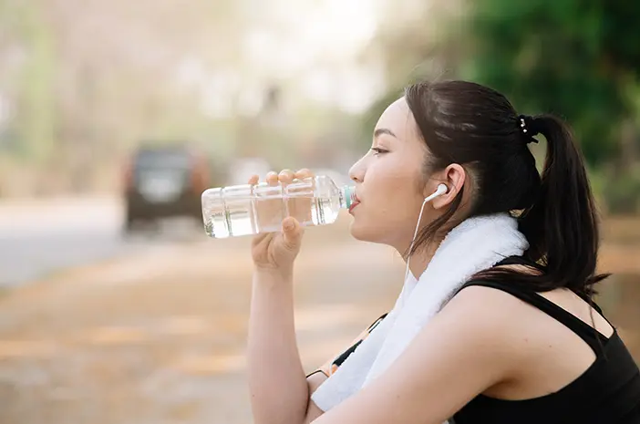 Air Mineral Dan Tubuh: Alasan Kebutuhan Cairan Perlu Dipenuhi?