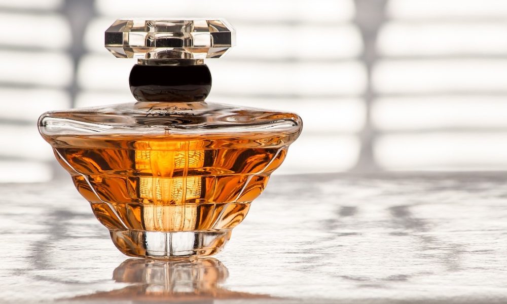 Industri Parfum Lokal: Kreativitas Aroma Dan Persaingan Merek
